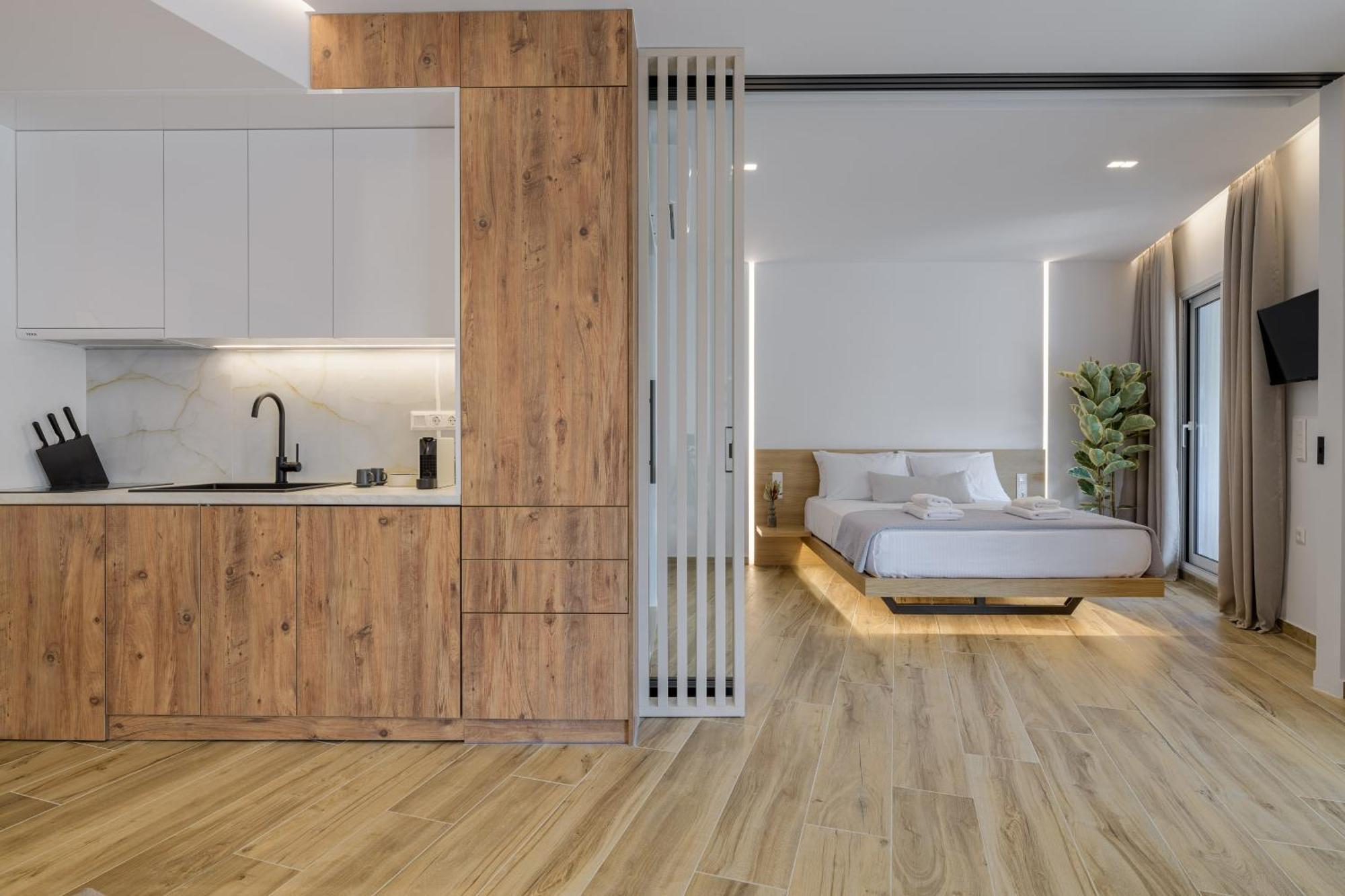 Central Sunny Loft With Plunge Pool Афіни Екстер'єр фото