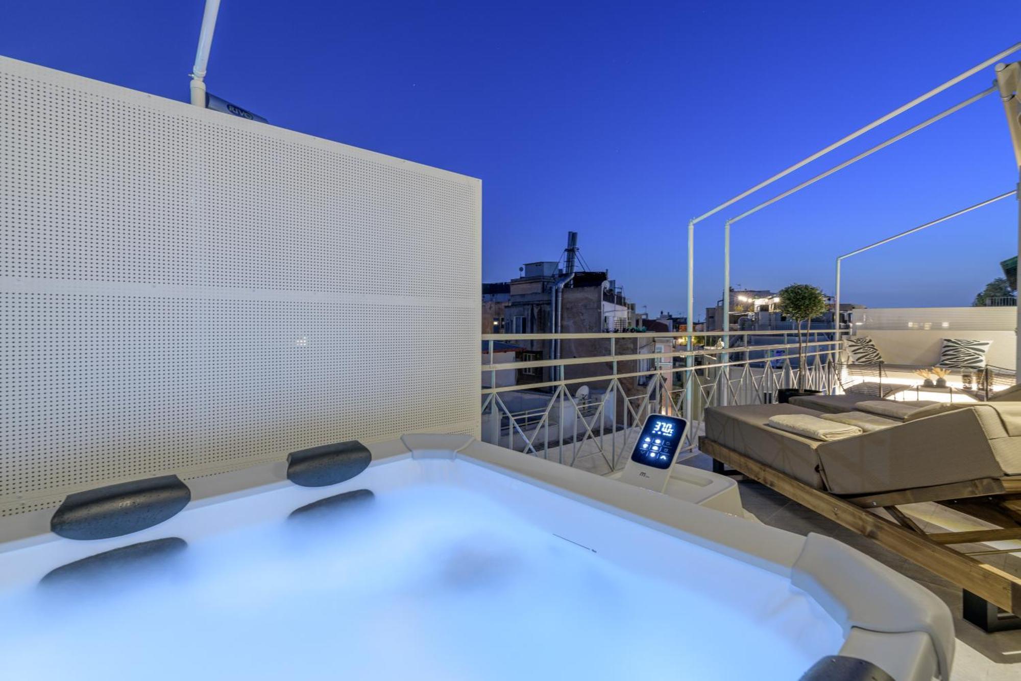 Central Sunny Loft With Plunge Pool Афіни Екстер'єр фото